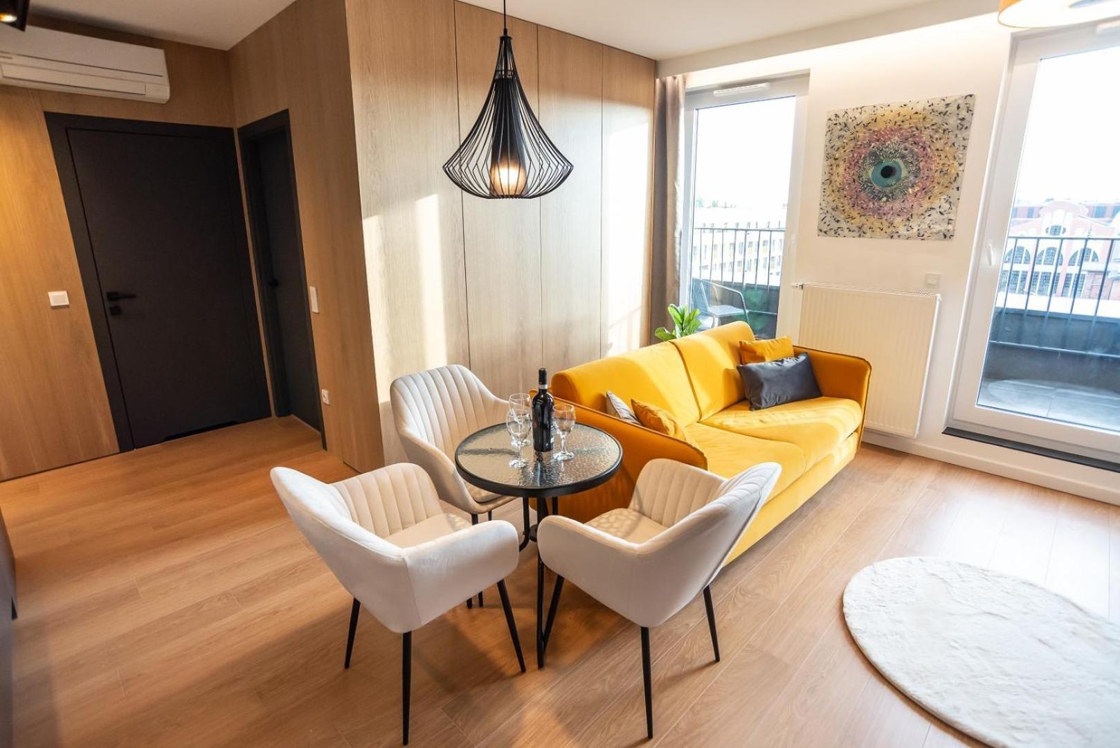 Fuzja W Chmurach By Lookap - Darmowy Parking, Klimatyzacja Apartment